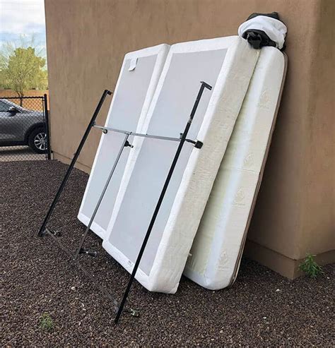 mattress and box spring removal